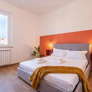  Guest house Toli's Guest Italy