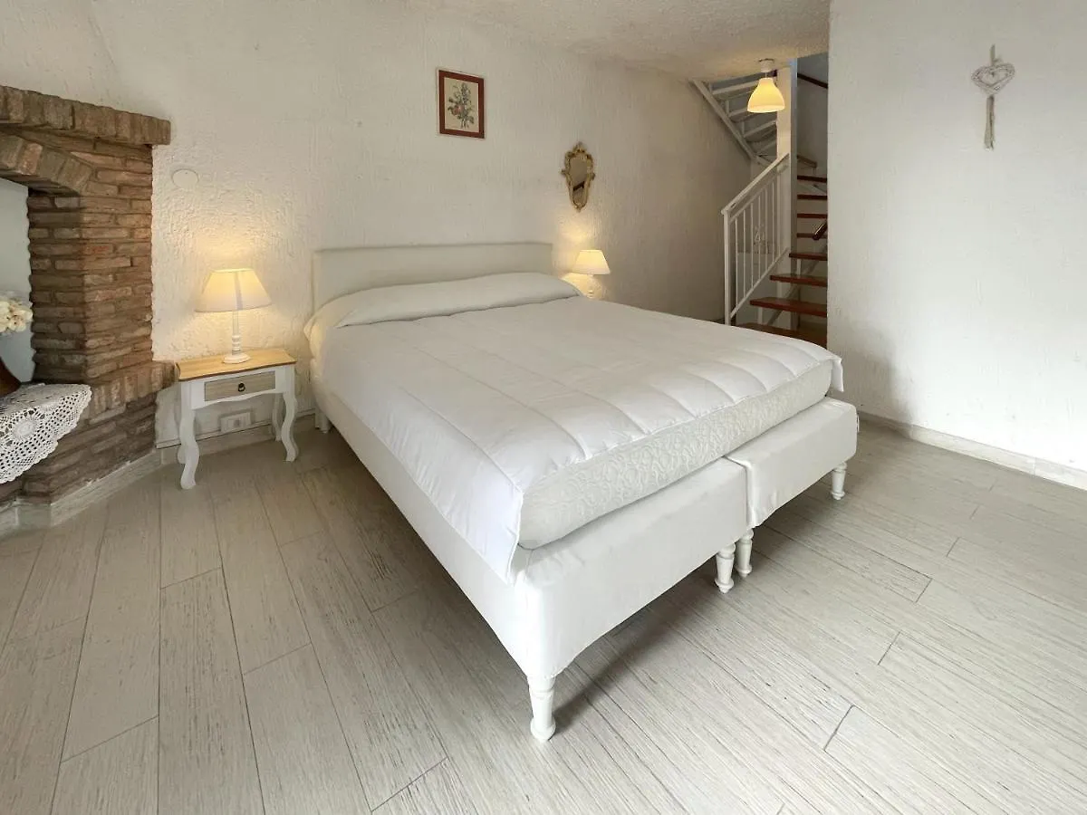 Guest house Villa Pensione Mercedes Sirmione